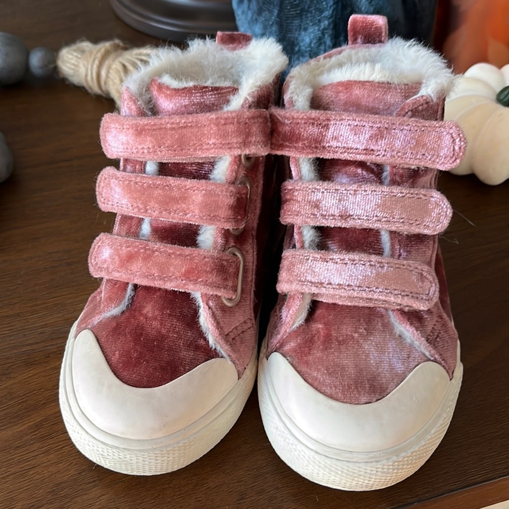 Pink Velvet Toddler Hightop Sneakers